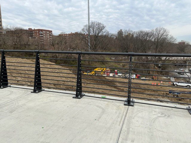 Safety rail